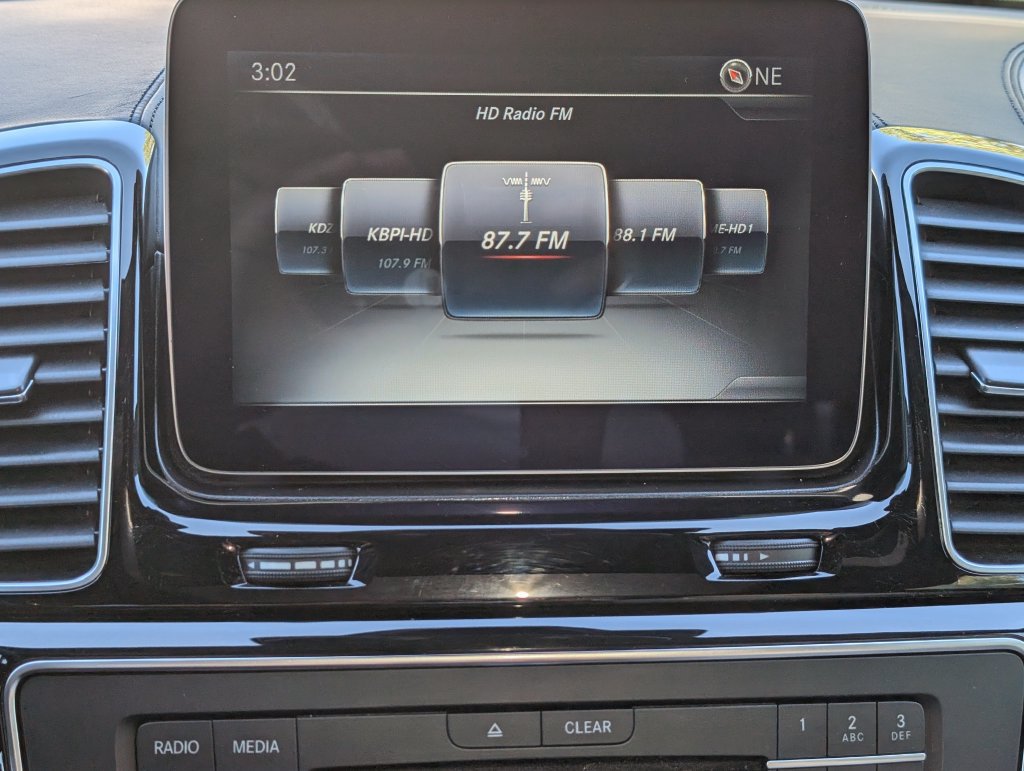 Certified 2017 Mercedes-Benz GLE 43 AMG 4MATIC image 15