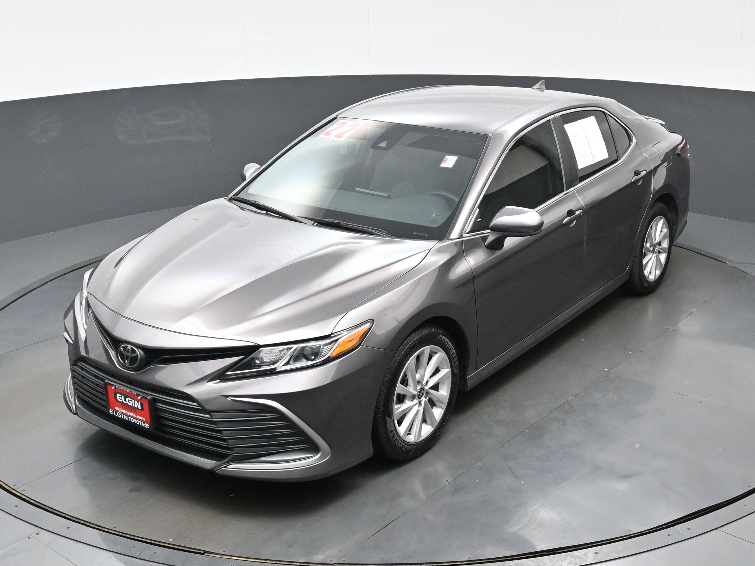 Used 2022 Toyota Camry LE FWD image 34