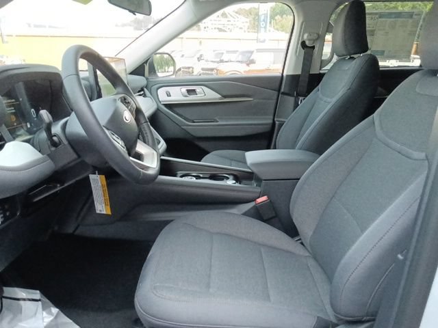 New 2026 Ford Explorer Active RWD image 15