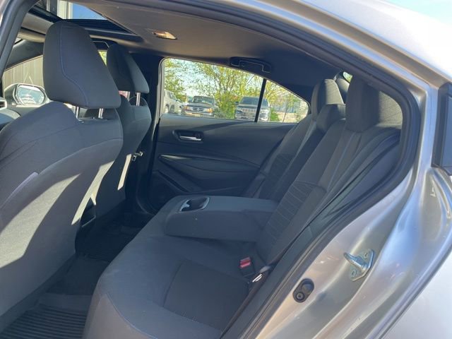 Used 2022 Toyota Corolla SE w/ SE Premium Package FWD image 25