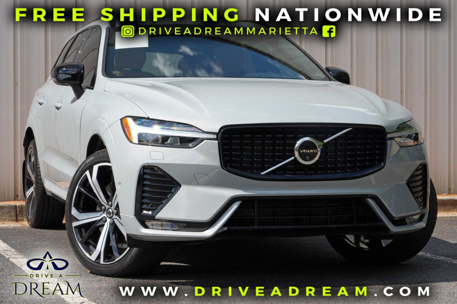Used 2025 Volvo XC60 B5 Ultra w/ Climate Package PRO AWD/4WD image 2