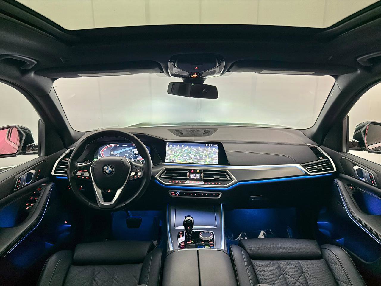 Used 2023 BMW X5 xDrive45e w/ Climate Comfort Package image 27