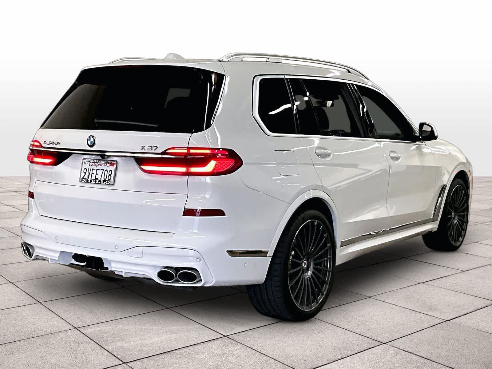 Used 2025 BMW ALPINA XB7 AWD/4WD image 16