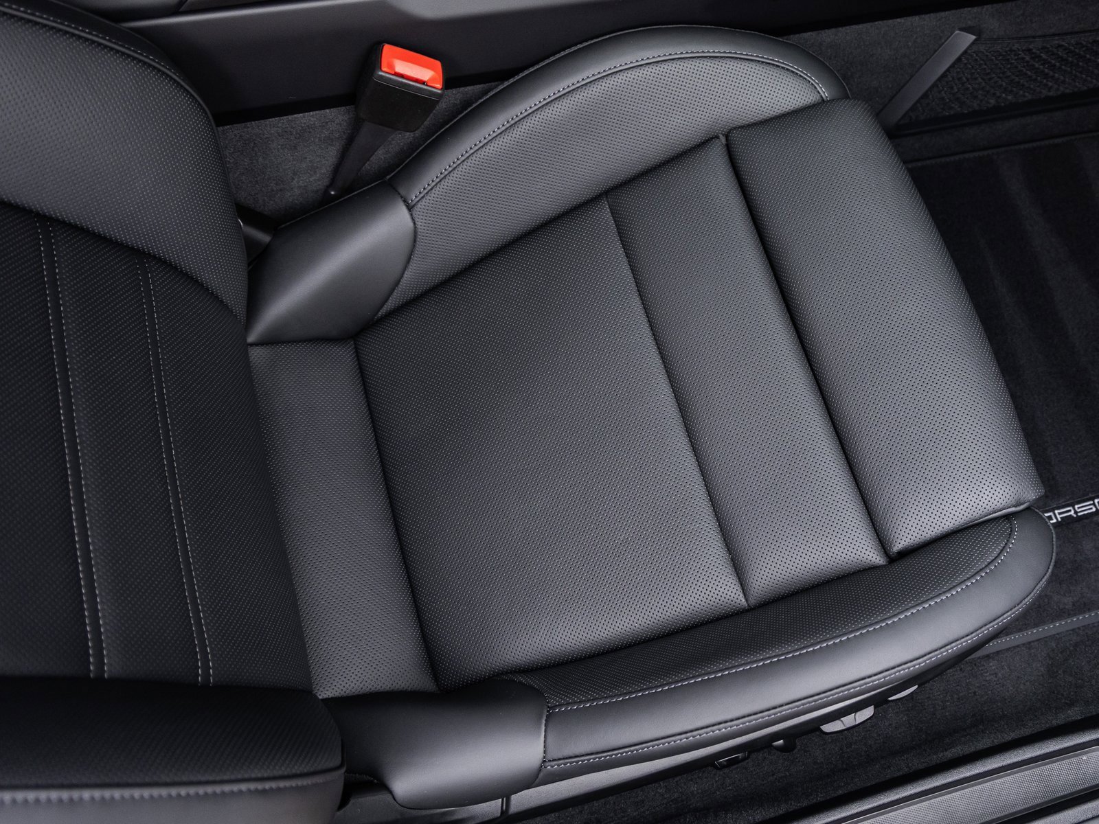 New 2026 Porsche 911 Carrera 4S image 39