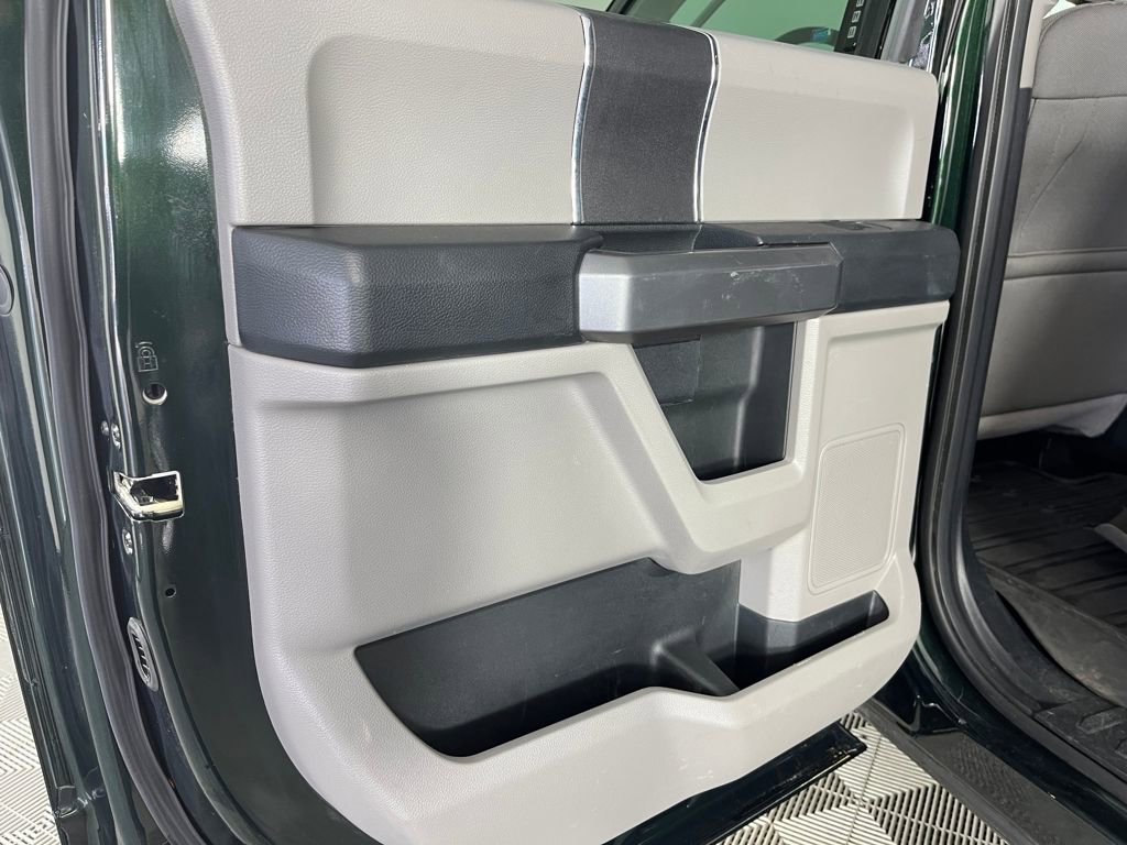 Used 2016 Ford F150 XLT w/ Equipment Group 301A Mid image 12