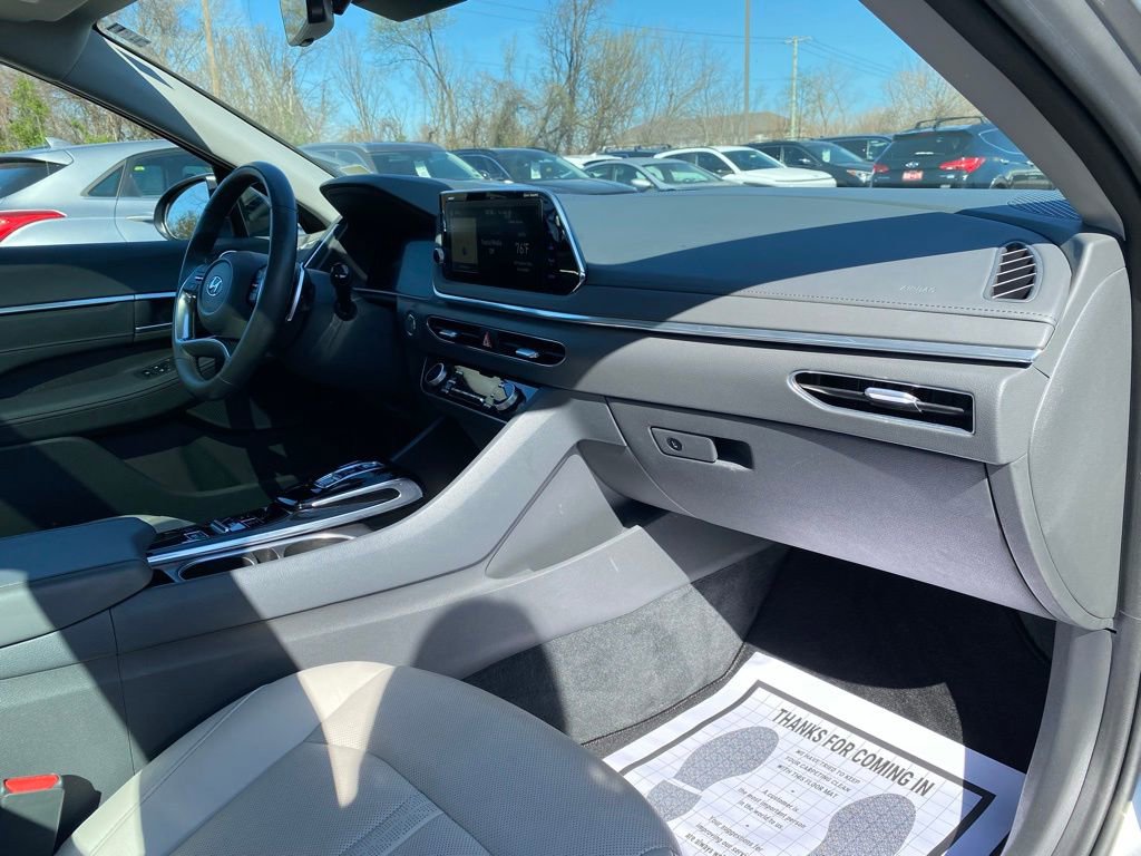 Used 2020 Hyundai Sonata Limited image 39