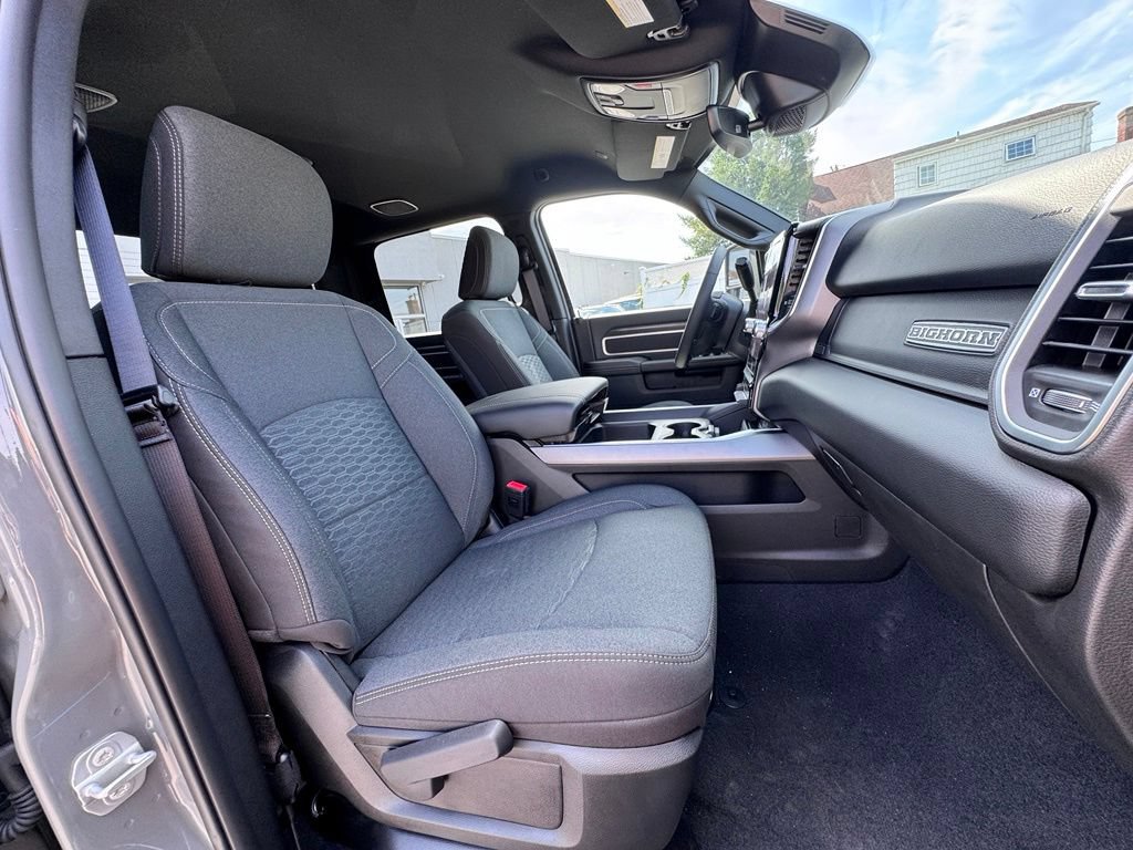 New 2026 RAM 2500 Big Horn AWD/4WD image 19