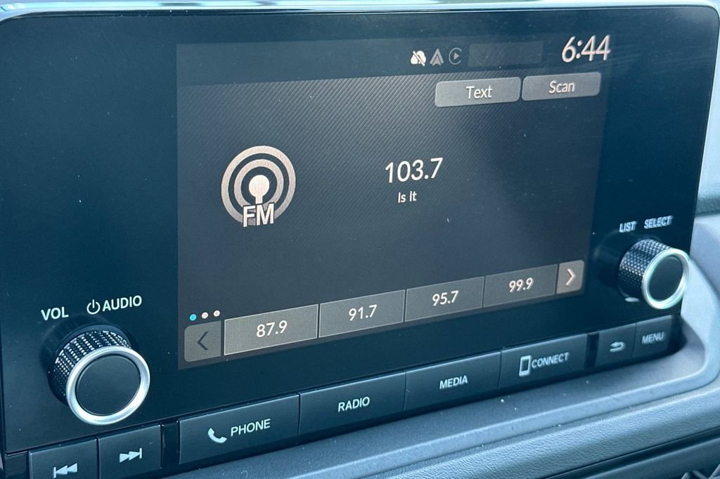 Used 2023 Honda Accord EX image 19