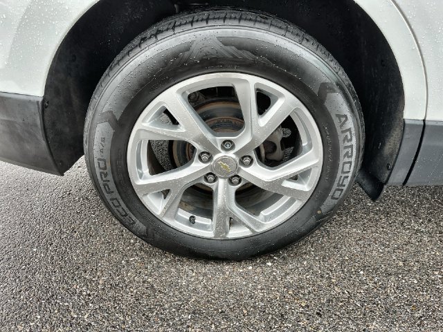Used 2020 Chevrolet Equinox LT AWD/4WD image 27