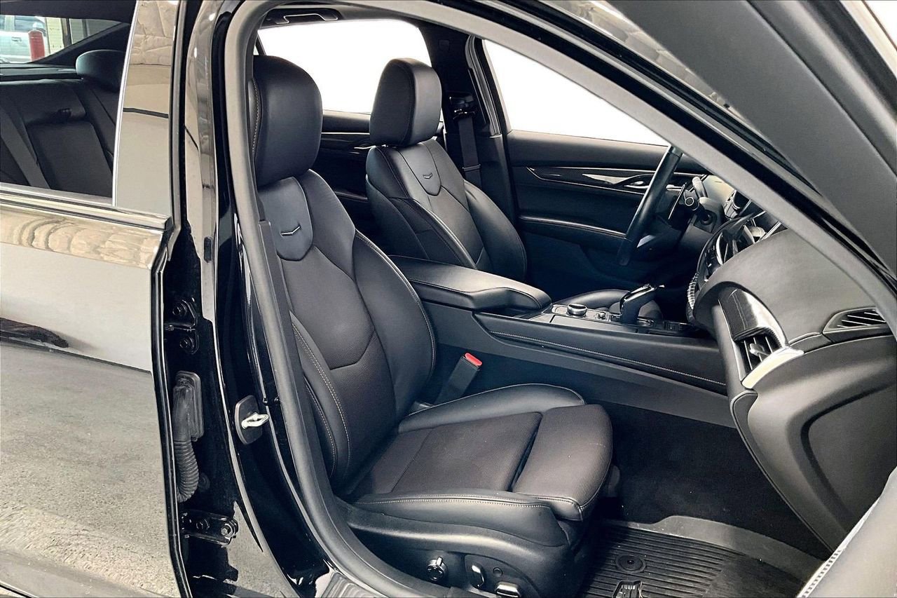 Used 2024 Cadillac CT5 V w/ Premium Package image 16