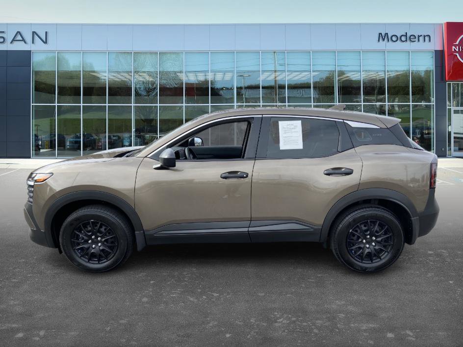 Certified 2025 Nissan Kicks S image 7