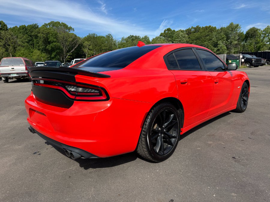 Used 2016 Dodge Charger R/T w/ Blacktop Package RWD image 5