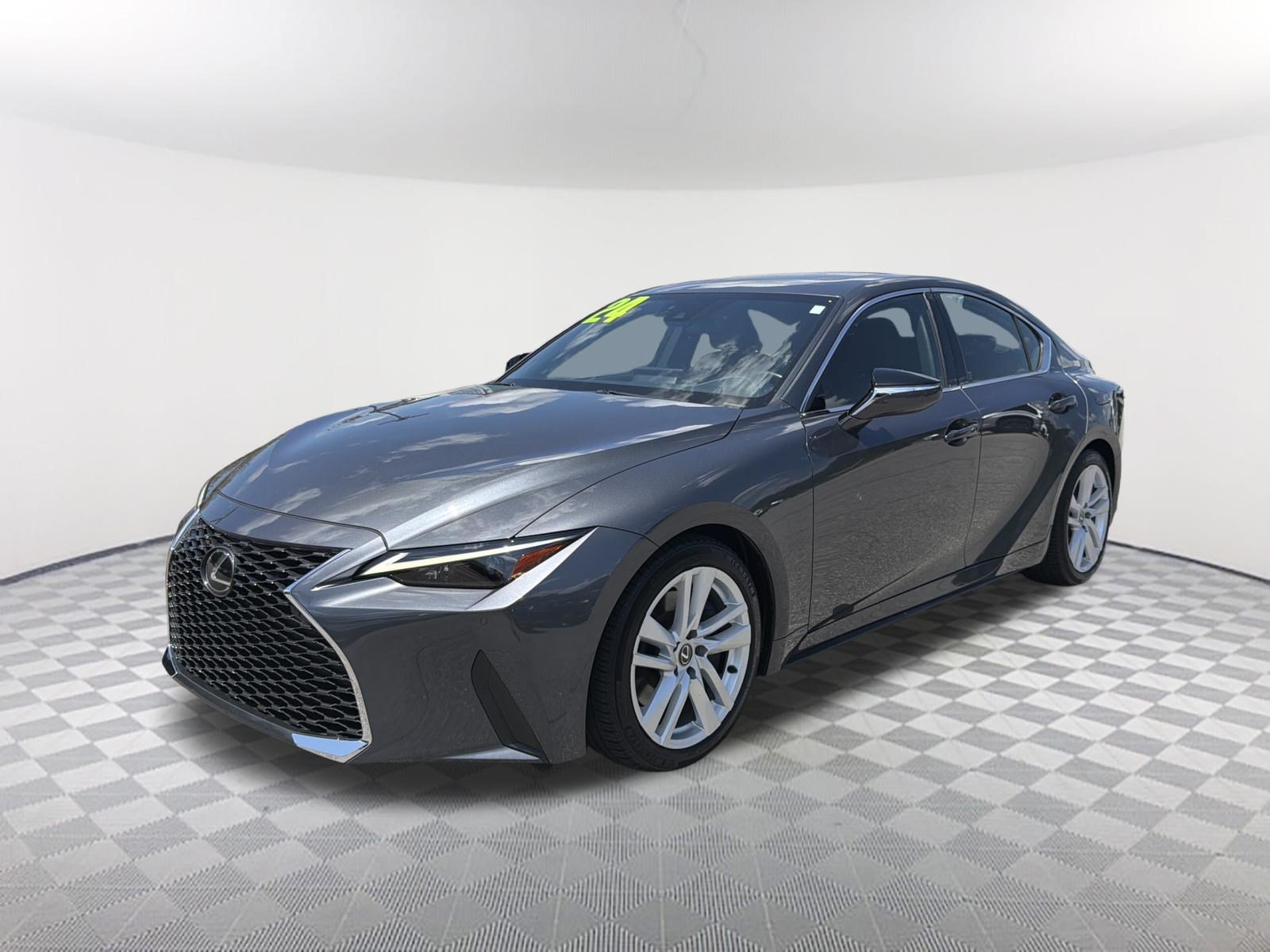 Used 2024 Lexus IS 300 w/ Comfort Package RWD image 3