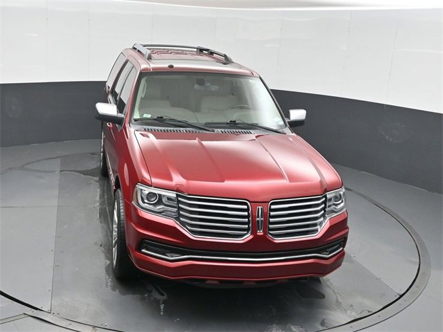 Used 2017 Lincoln Navigator Select image 38
