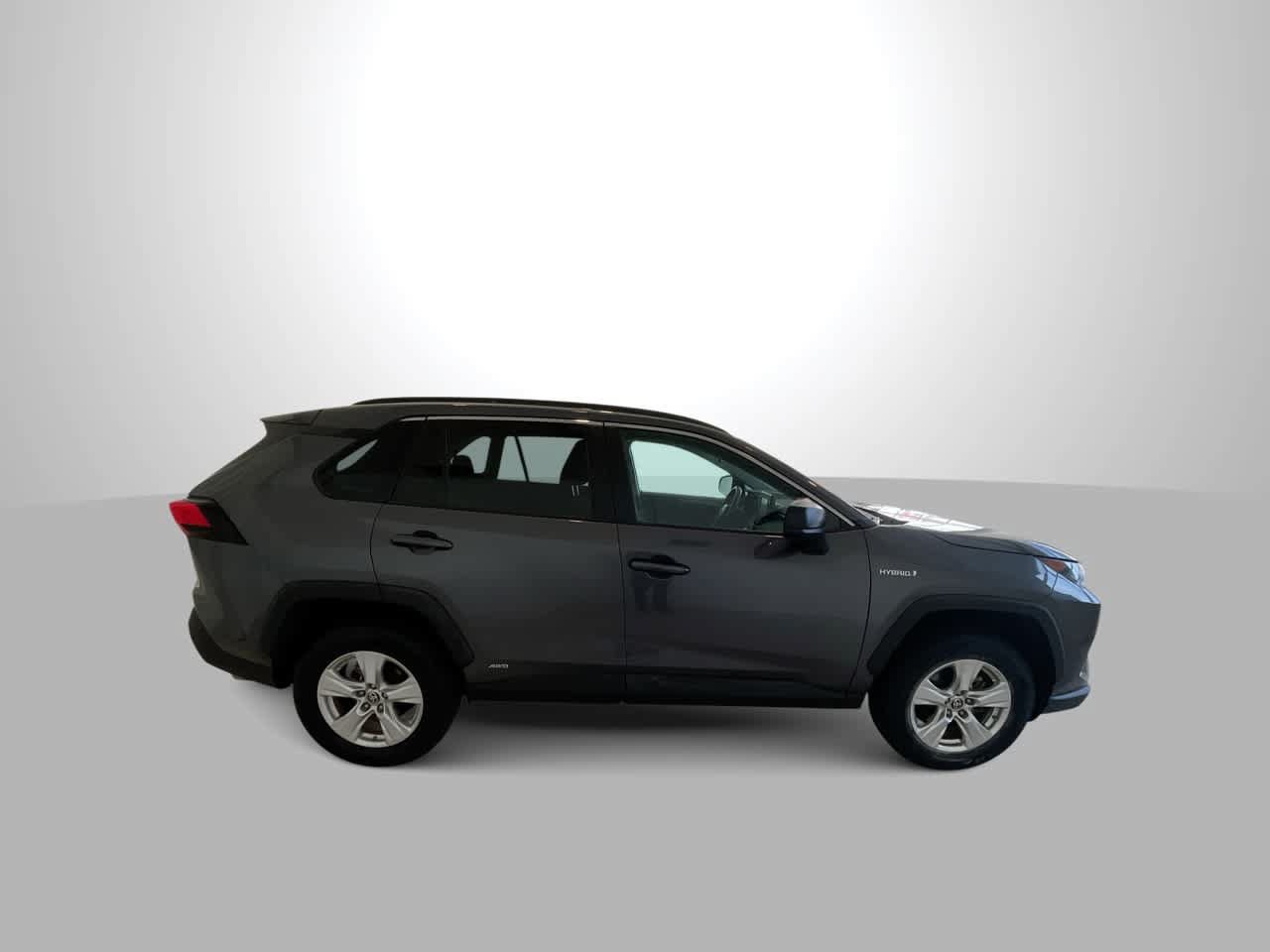Certified 2021 Toyota RAV4 LE w/ Carpet Mat Package (TMS) AWD/4WD image 9