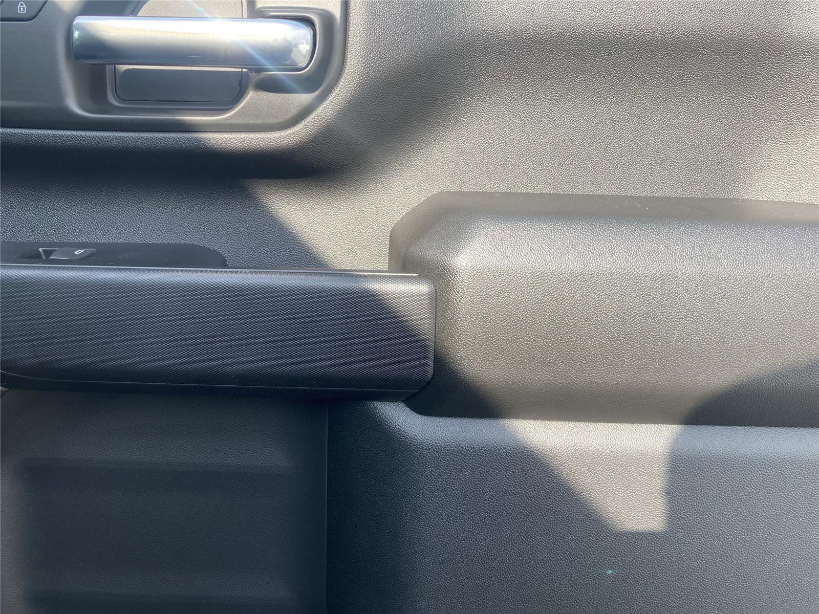 New 2026 Chevrolet Silverado 2500 Custom w/ Custom Value Package image 12