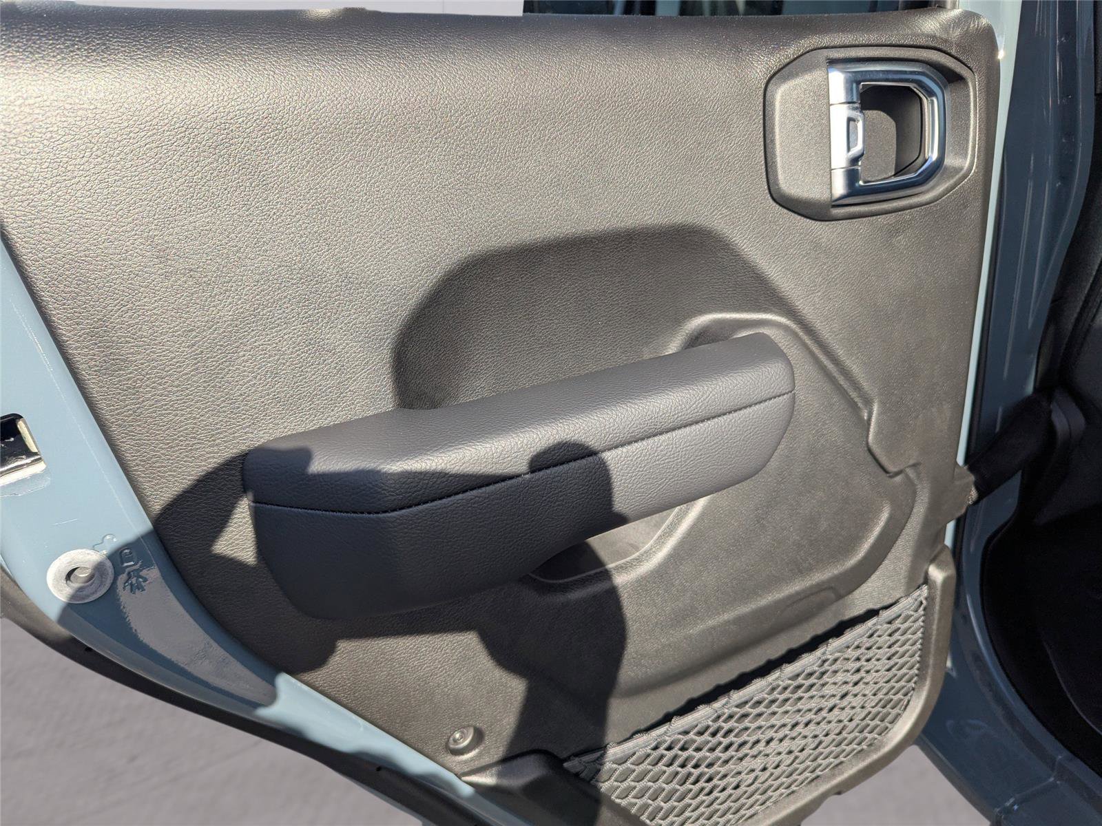 New 2025 Jeep Gladiator Sport image 19