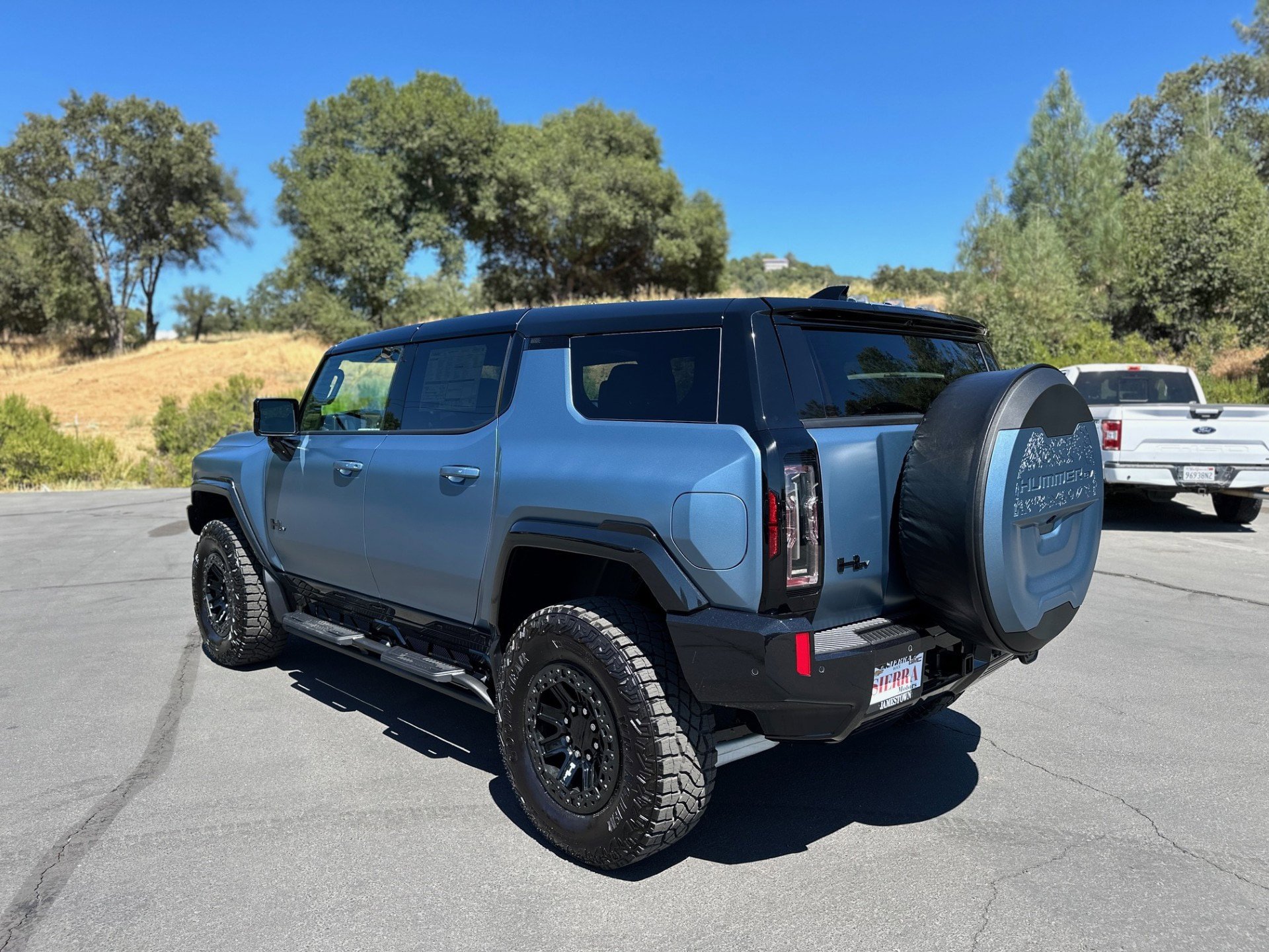 Used 2024 GMC Hummer EV 3X w/ Omega Edition AWD/4WD image 7