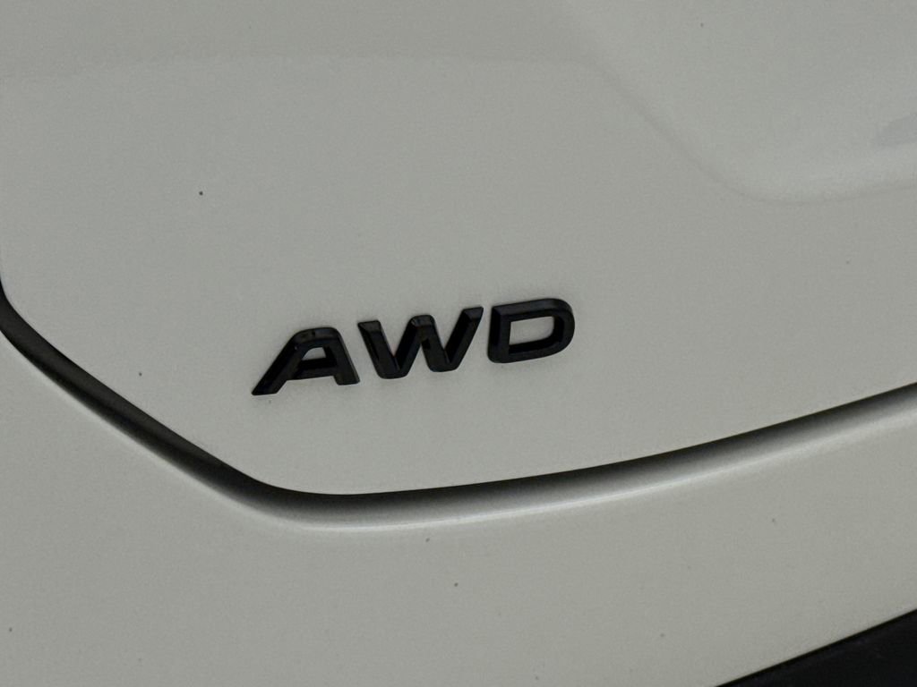 New 2026 Honda Pilot Touring image 10