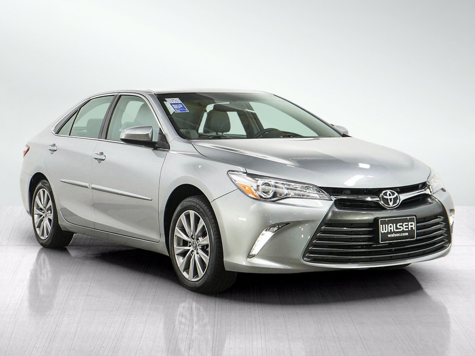 Used 2017 Toyota Camry XLE w/ Protection Package (Q2) FWD image 7