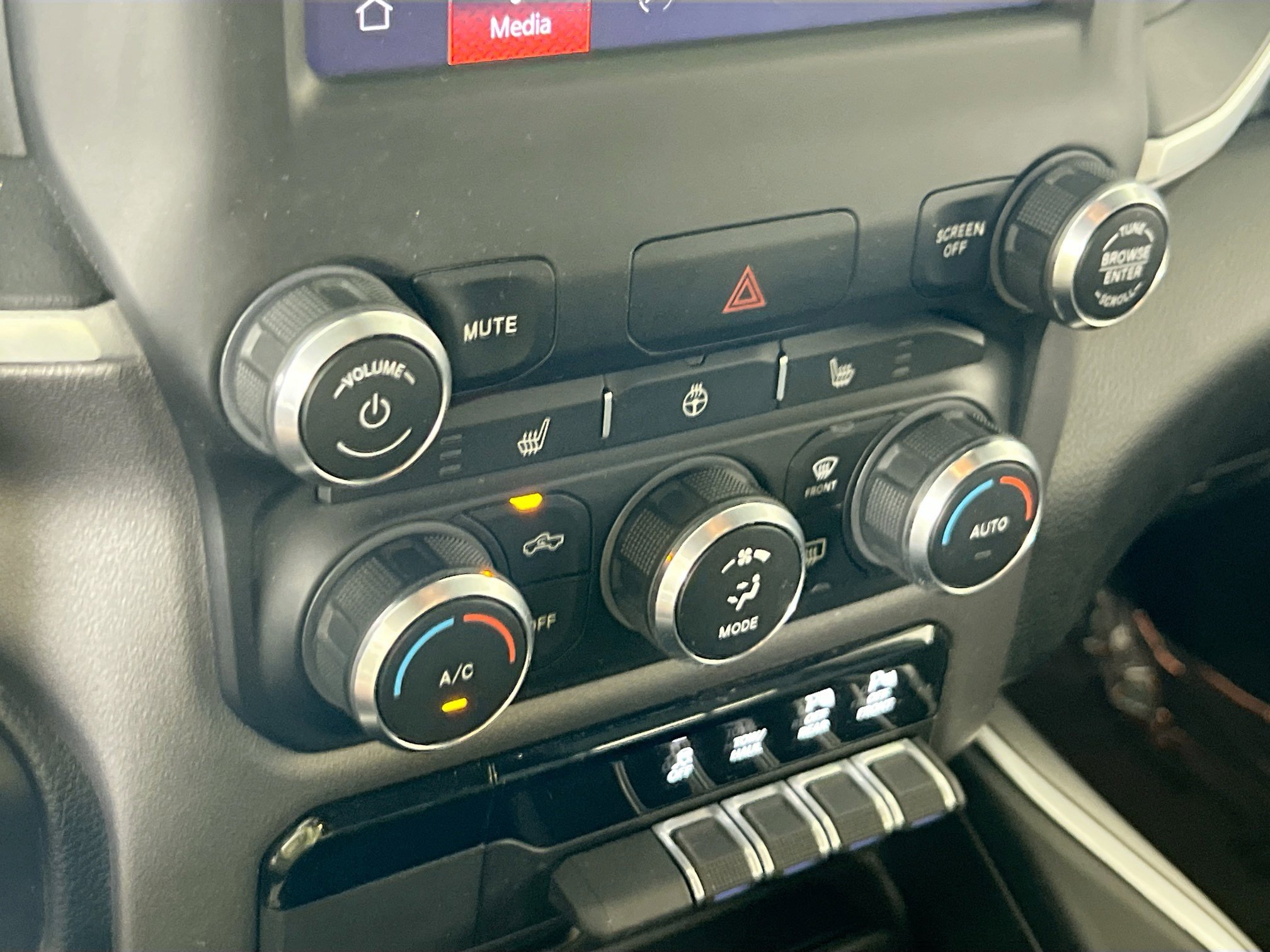 Used 2022 RAM 1500 Big Horn image 15