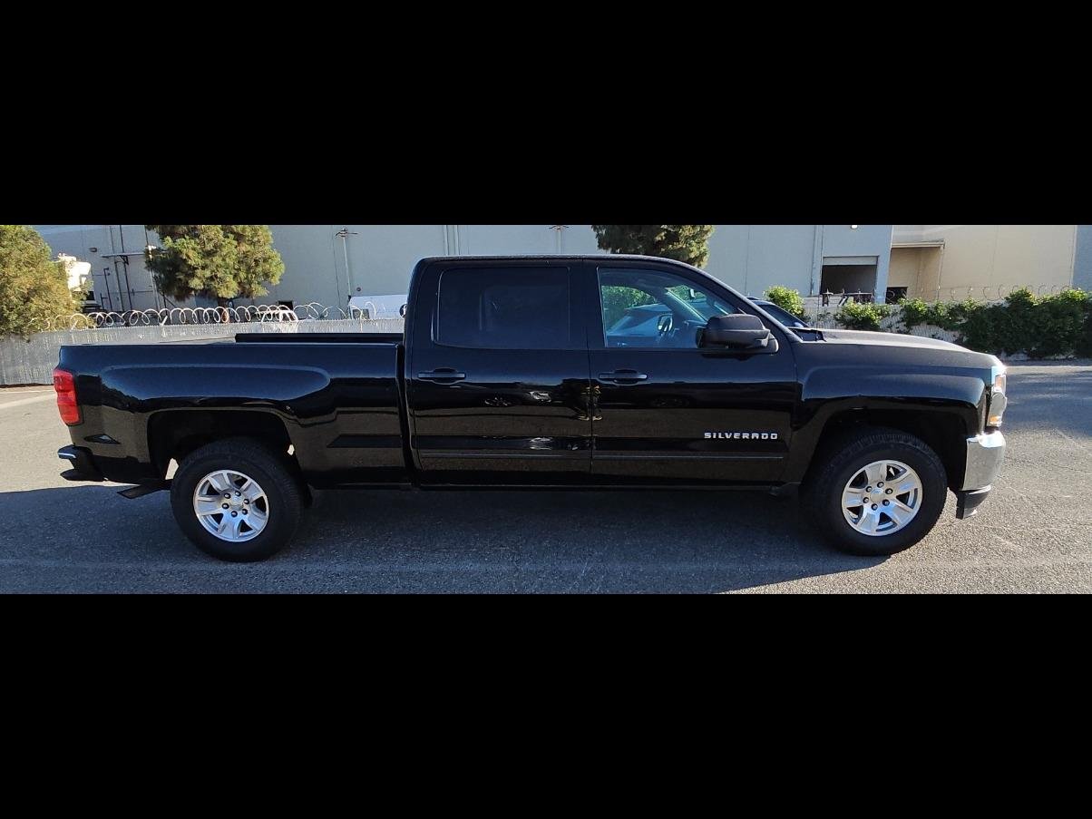 Used 2018 Chevrolet Silverado 1500 LT w/ All Star Edition RWD image 11
