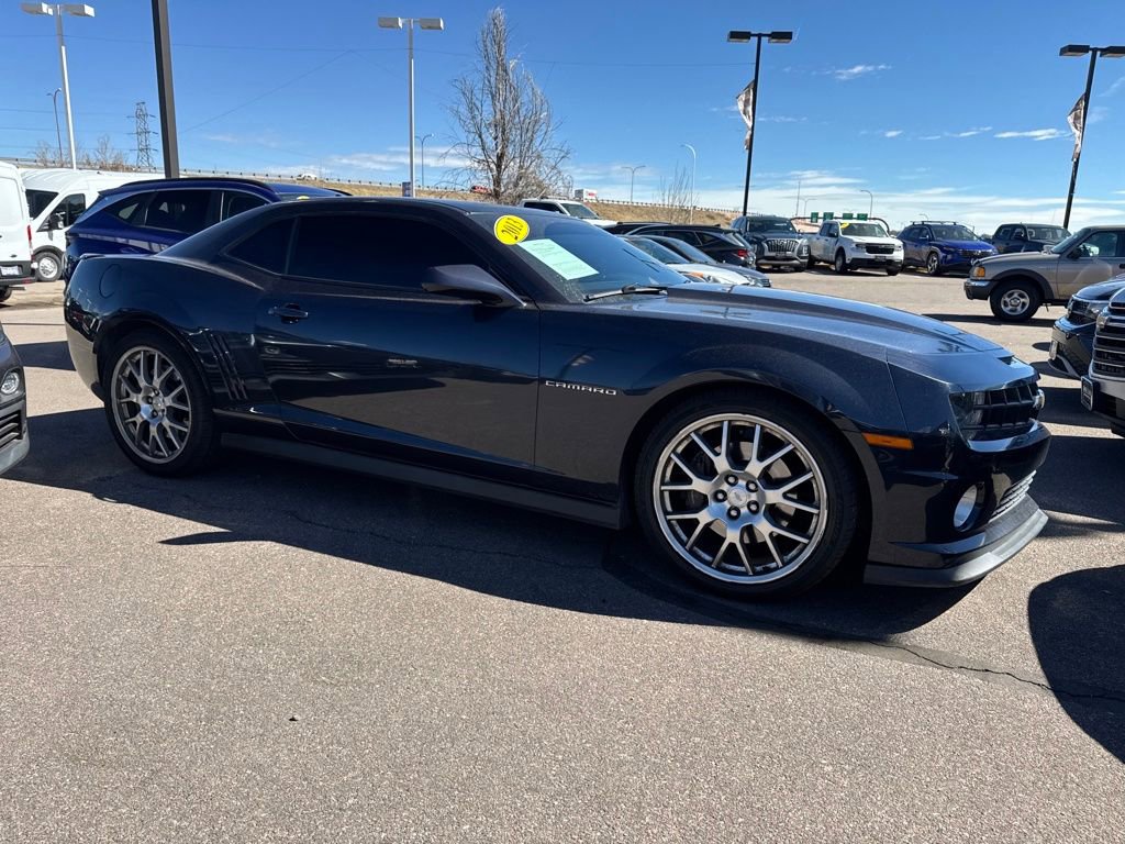 Used 2013 Chevrolet Camaro SS w/ Dusk Special Edition RWD image 11