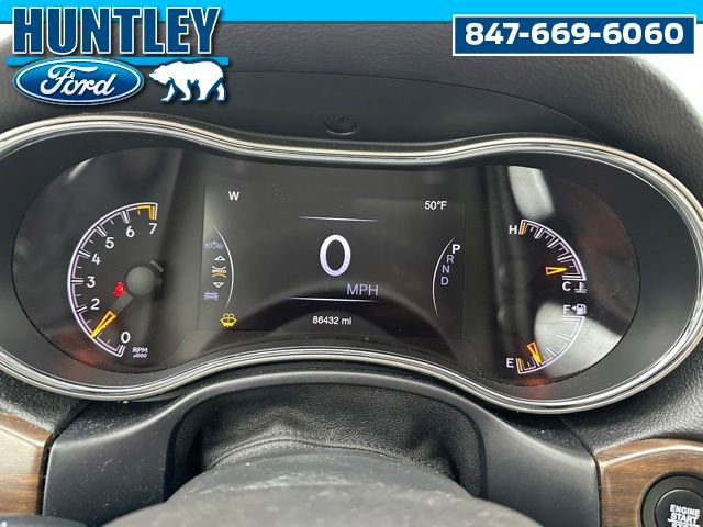 Used 2017 Jeep Grand Cherokee Limited AWD/4WD image 24