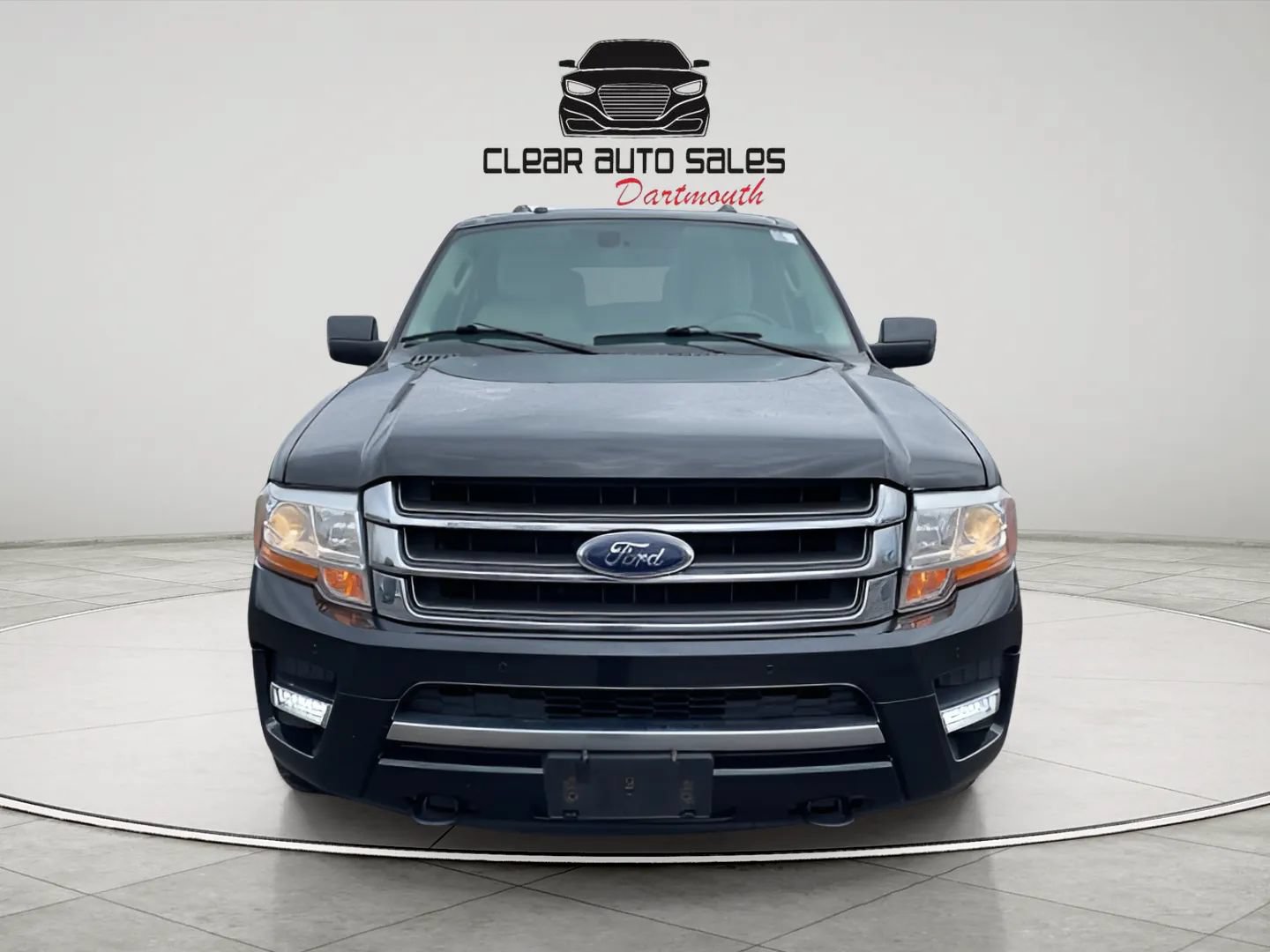 Used 2015 Ford Expedition EL Limited w/ Equipment Group 301A AWD/4WD image 2