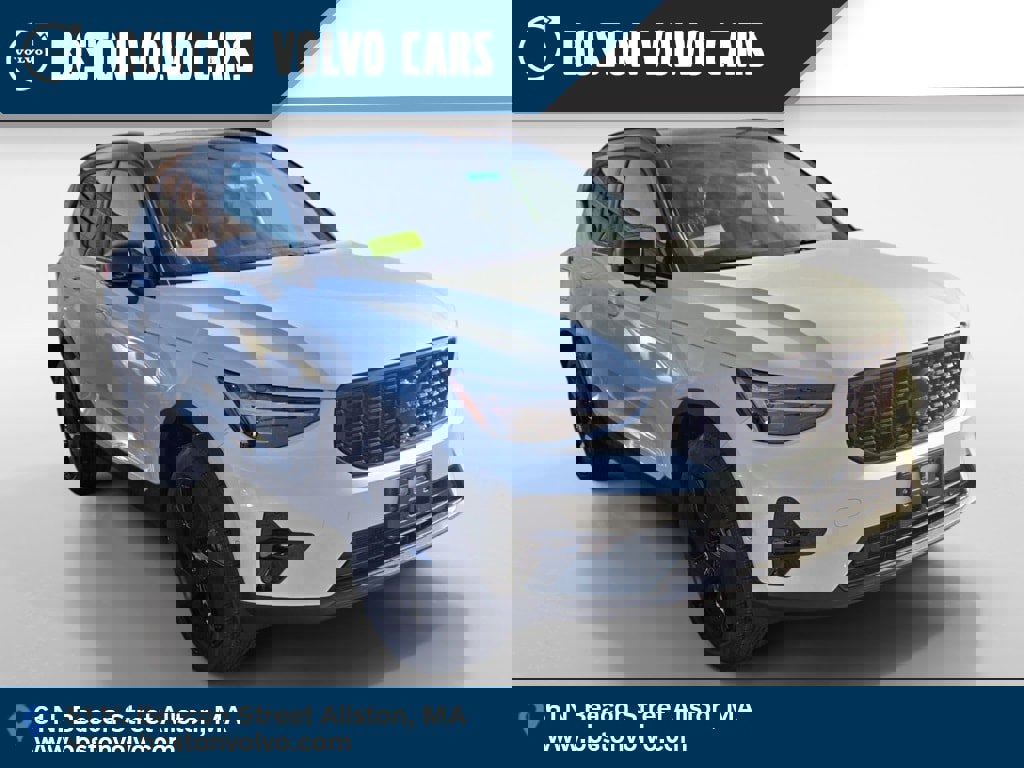 New 2026 Volvo XC40 B5 Ultra w/ Protection Package Premier
