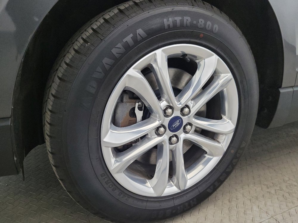 Used 2018 Ford Edge SEL w/ Equipment Group 201A AWD/4WD image 31
