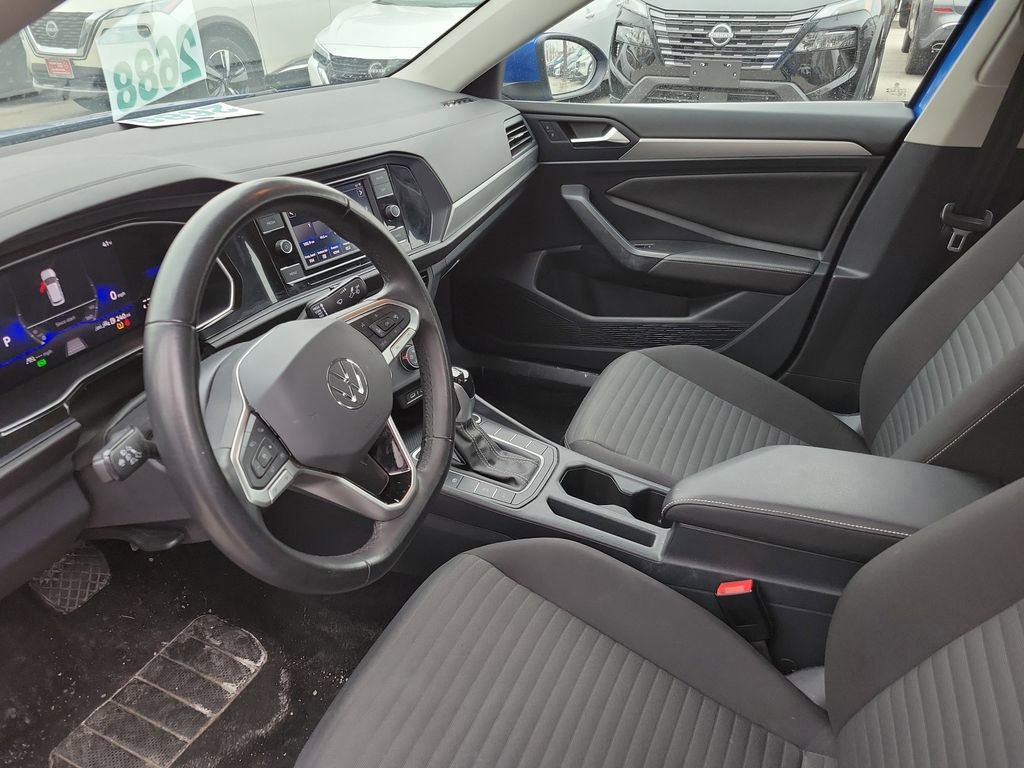 Used 2024 Volkswagen Jetta S image 16