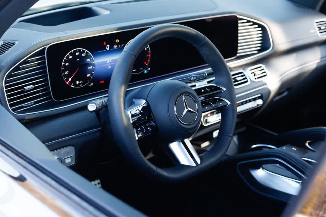 New 2026 Mercedes-Benz GLS 580 4MATIC image 20