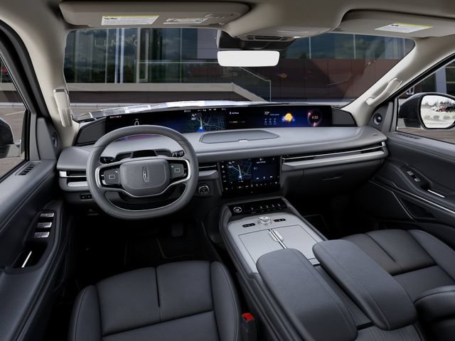 New 2027 Lincoln Navigator Reserve AWD/4WD image 9