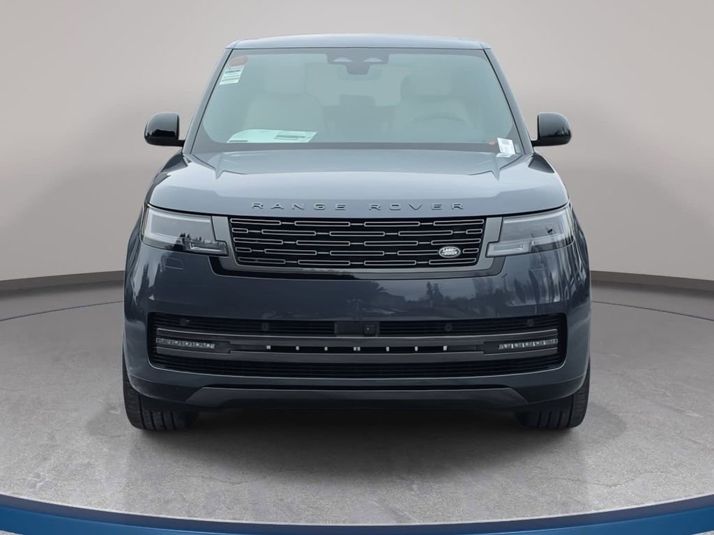 New 2026 Land Rover Range Rover SE image 2