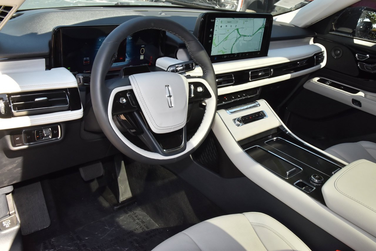New 2026 Lincoln Aviator Reserve AWD/4WD image 34