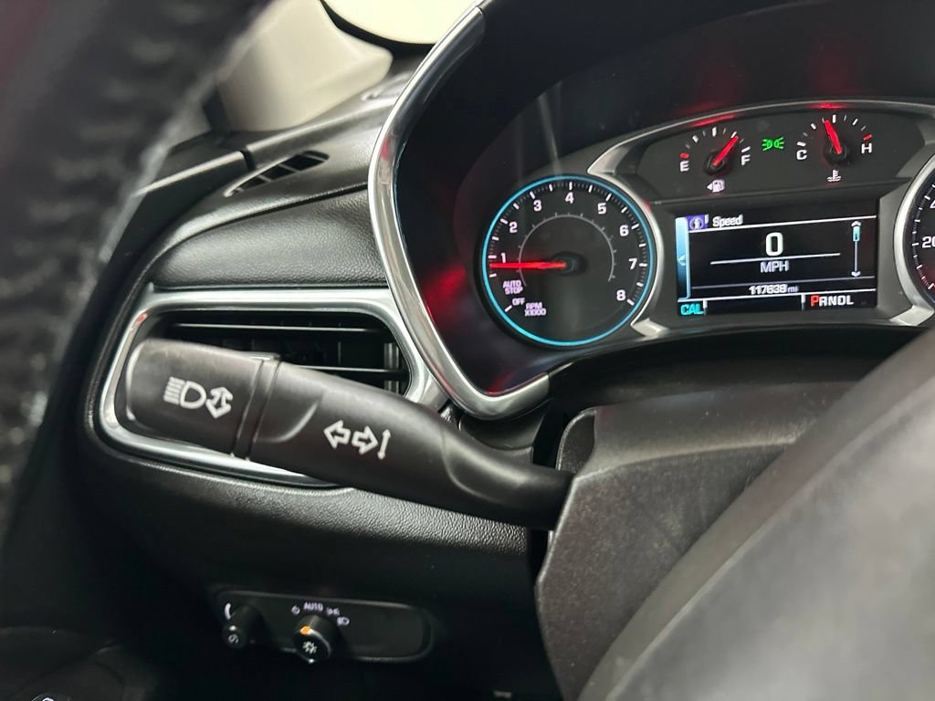Used 2018 Chevrolet Equinox LT w/ Sun & Infotainment Package AWD/4WD image 44