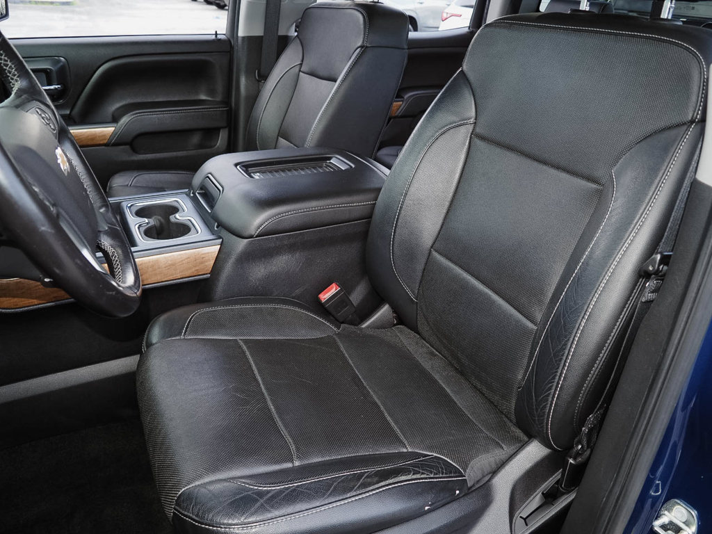 Used 2018 Chevrolet Silverado 1500 LTZ w/ Sport Package AWD/4WD image 20