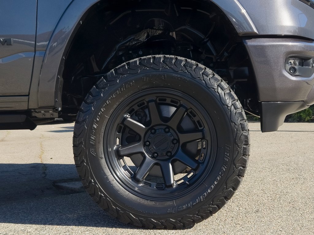 Used 2022 RAM 1500 Limited image 8