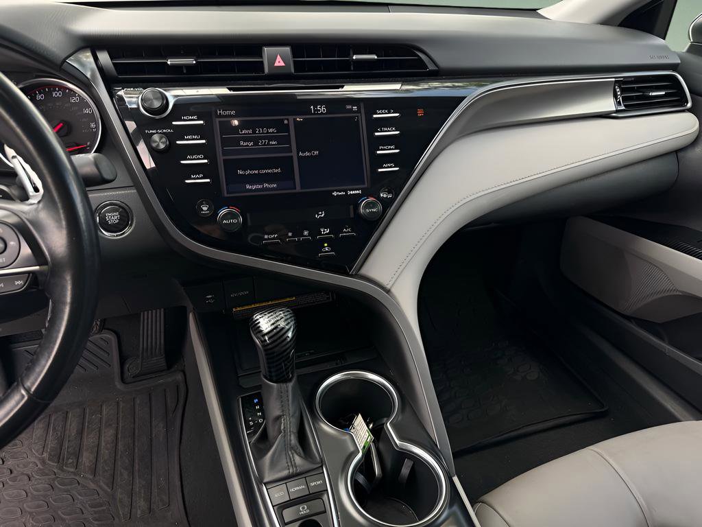 Used 2019 Toyota Camry XSE FWD image 26