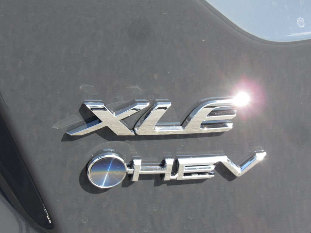 New 2026 Toyota Corolla XLE FWD image 8