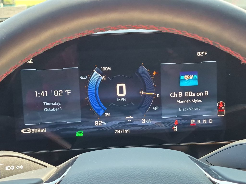 Certified 2026 Chevrolet Equinox EV RS AWD/4WD image 18