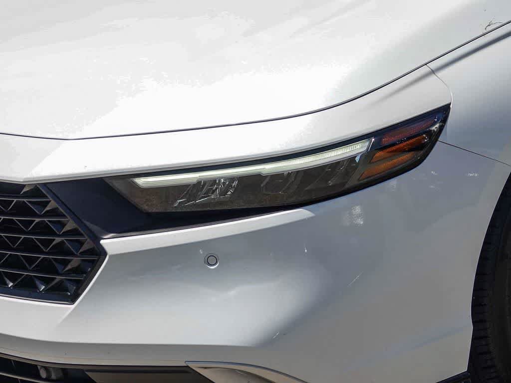 Used 2024 Honda Accord Touring image 8
