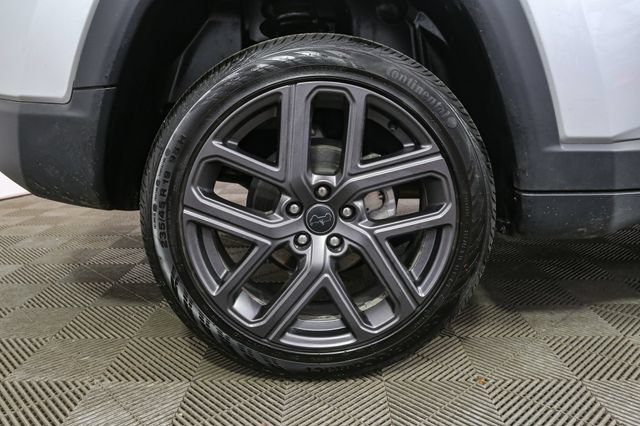 Used 2026 Jeep Compass Limited AWD/4WD image 16