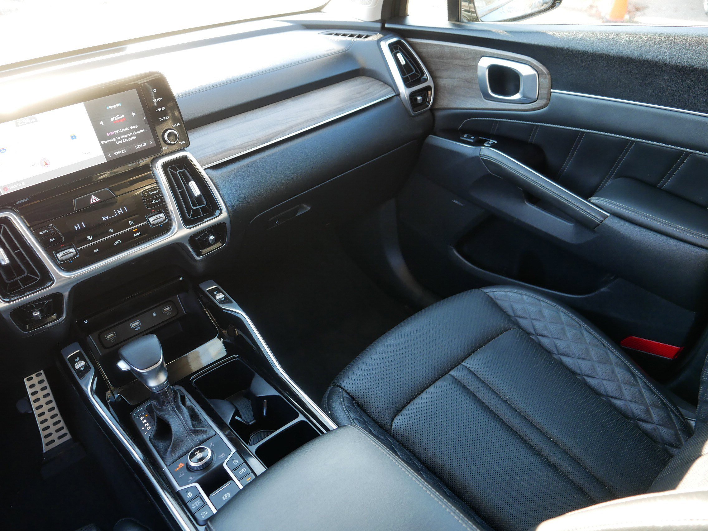 Certified 2022 Kia Sorento SX Prestige image 11