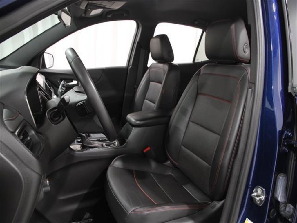Certified 2022 Chevrolet Equinox RS w/ RS Leather Package image 5