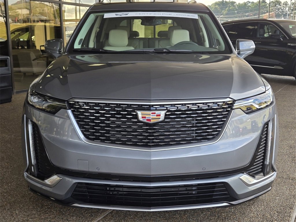 Used 2025 Cadillac XT6 Premium Luxury image 8