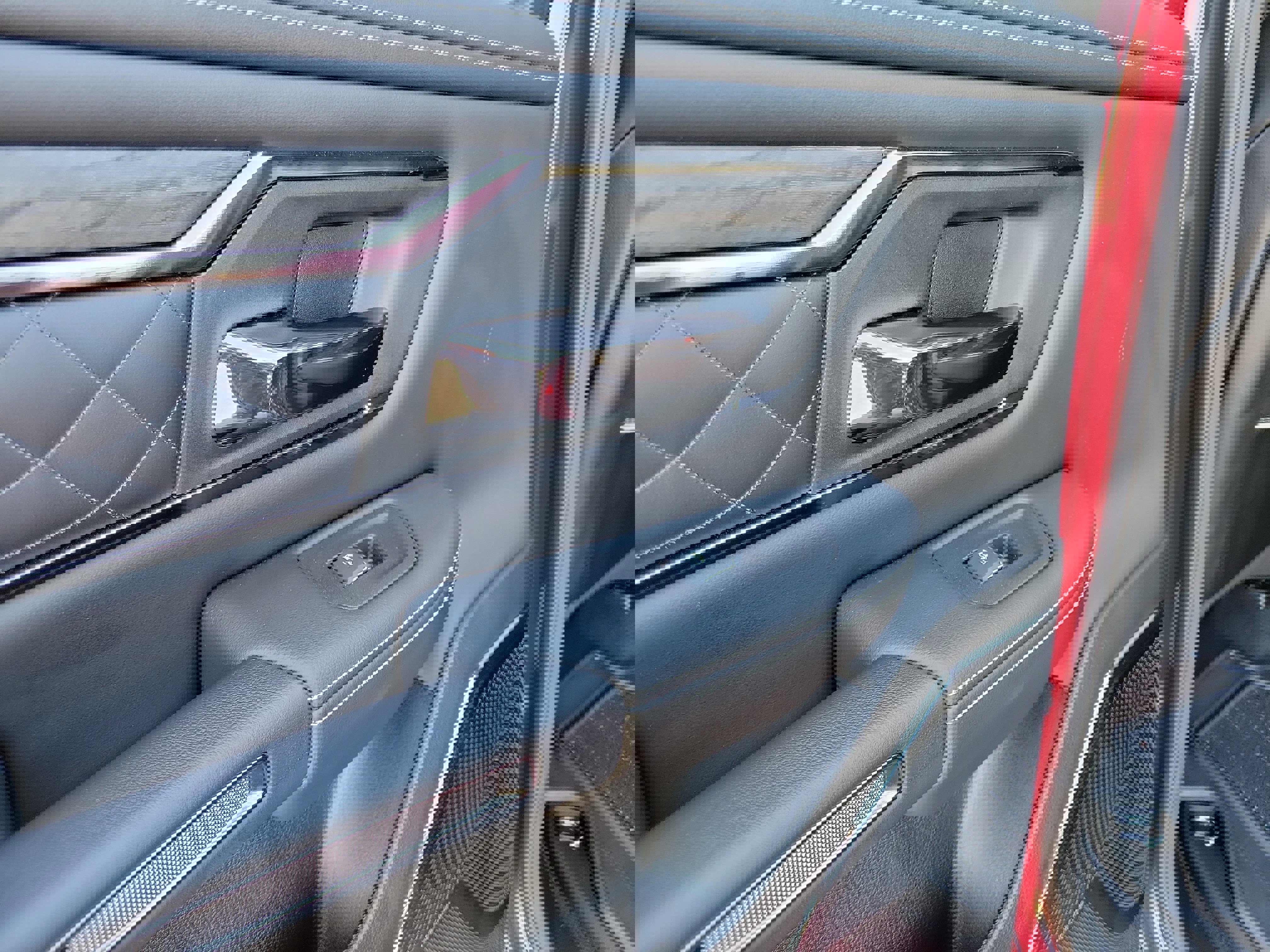 Used 2025 RAM 1500 Limited AWD/4WD image 13