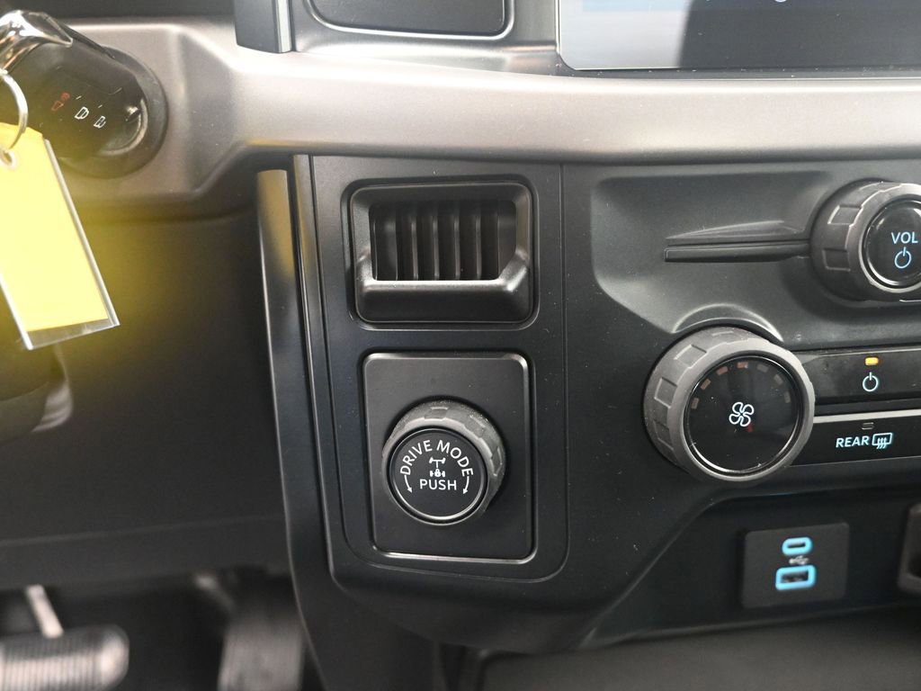 Used 2024 Ford F150 XL image 16