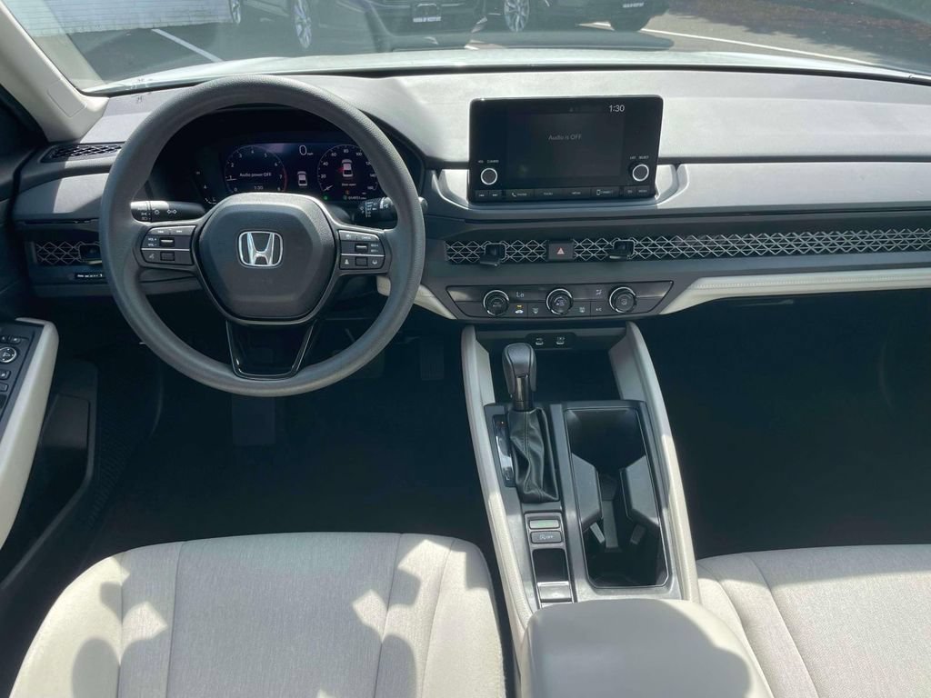 Certified 2024 Honda Accord LX image 13